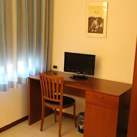 Hotell Riverside 4*