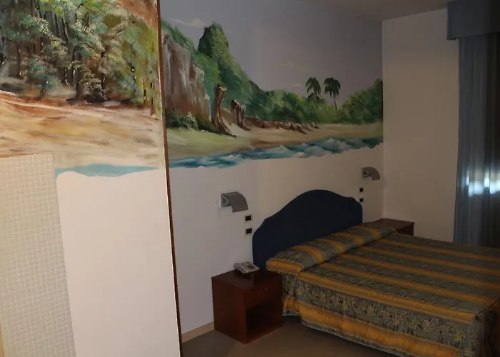 Riverside مودينا