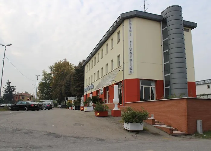 Szálloda Riverside 4*