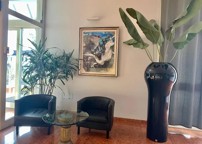 Riverside 4* مودينا